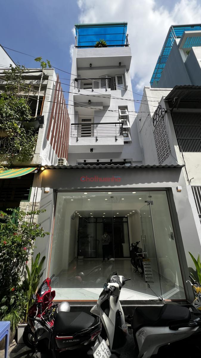 CHO THUÊ NHÀ MỚI HXH ĐẶNG VĂN NGỮ, PHÚ NHUẬN - 5 TẦNG - SÂN THƯỢNG - GIÁ 26 TRIỆU