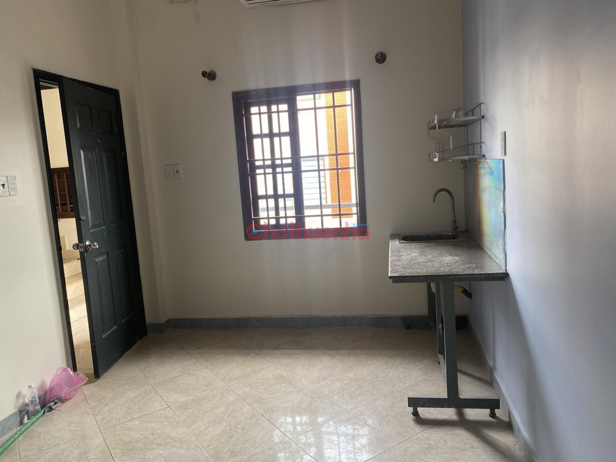 Phòng trọ 21m2 (khu Nam Long ngay ngã tư ga)