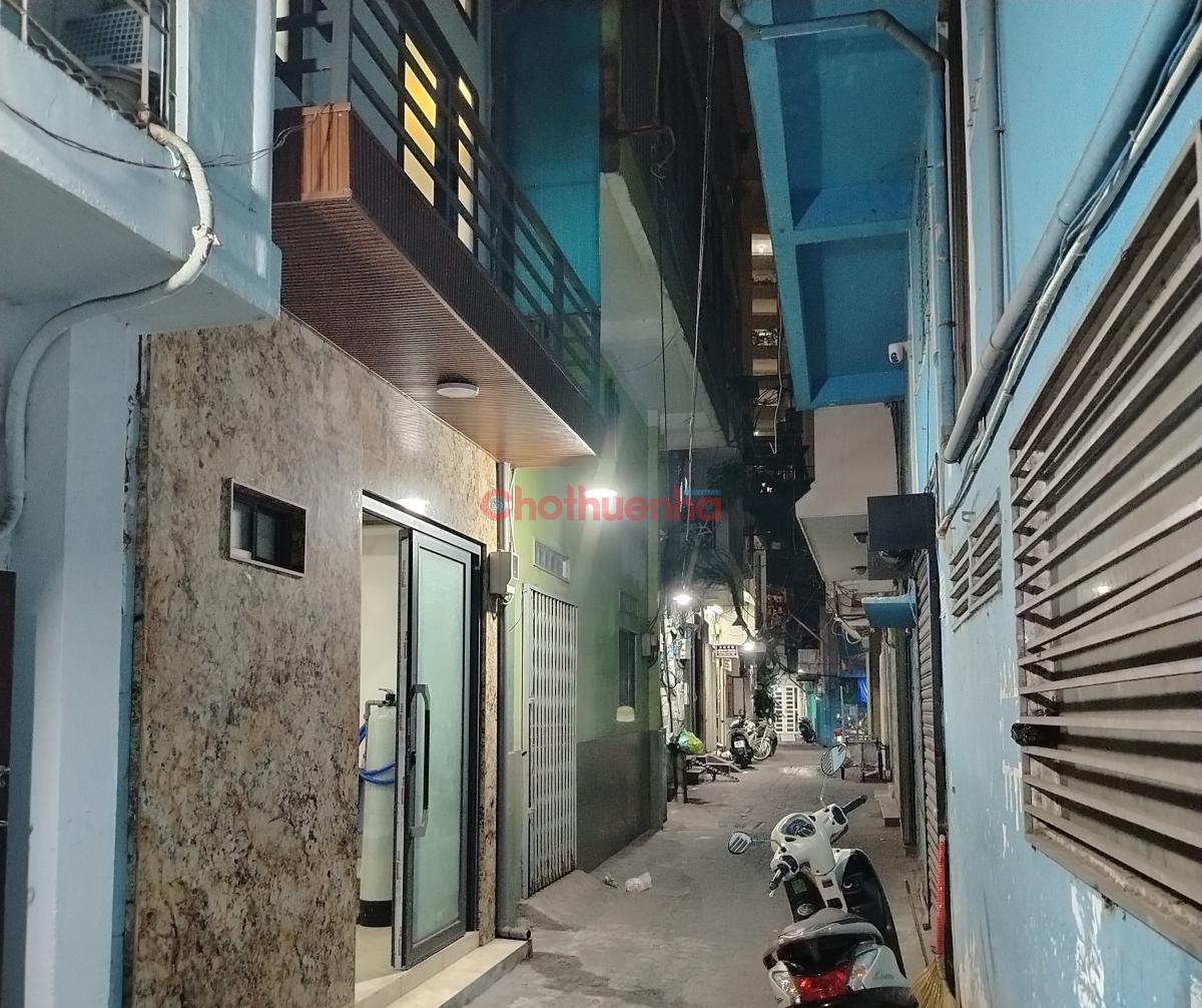 Cho thuê nhà nhỏ mới nguyên căn