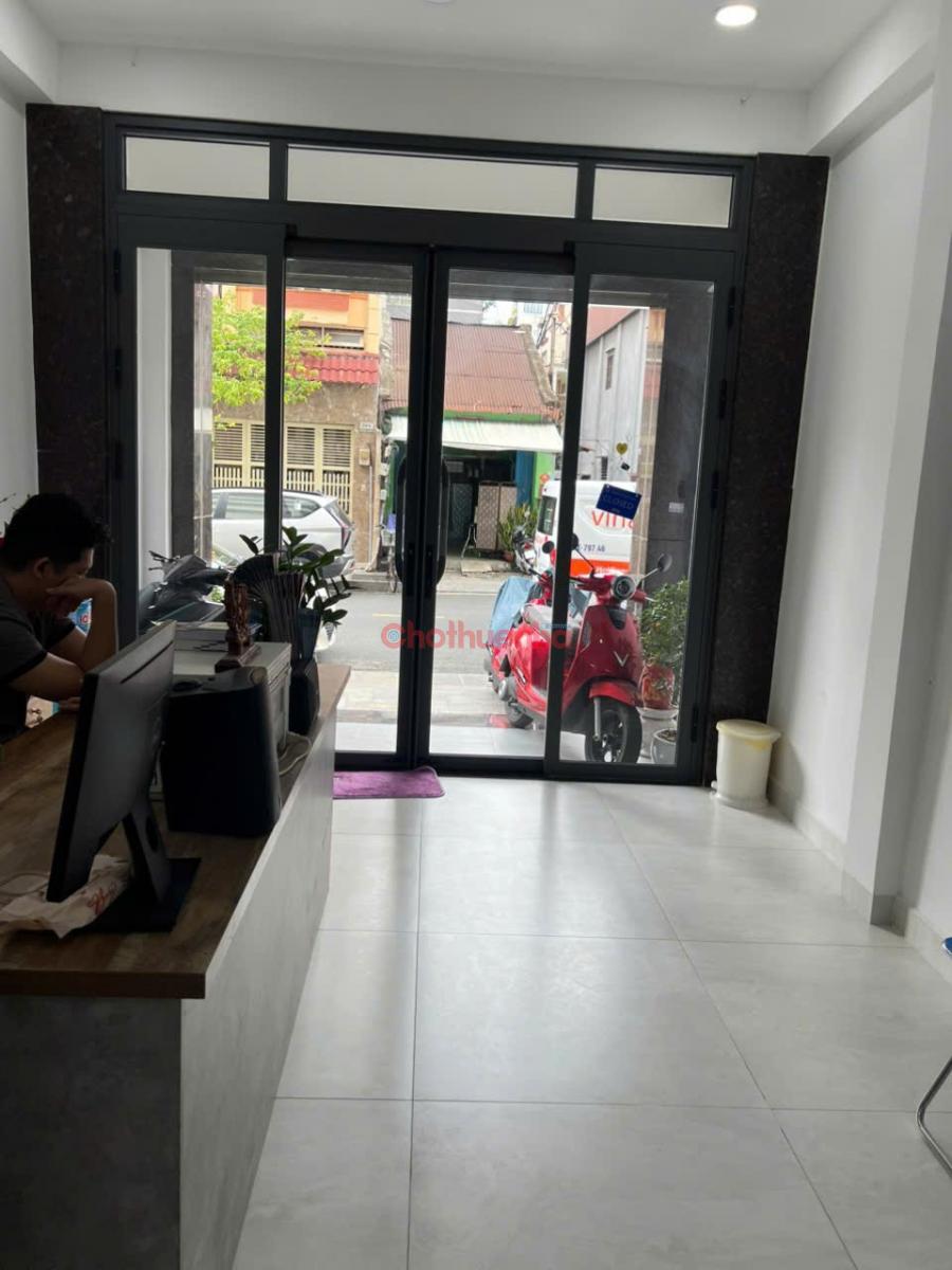 CHO THUÊ MẶT BẰNG CÔ GIANG, QUẬN 1