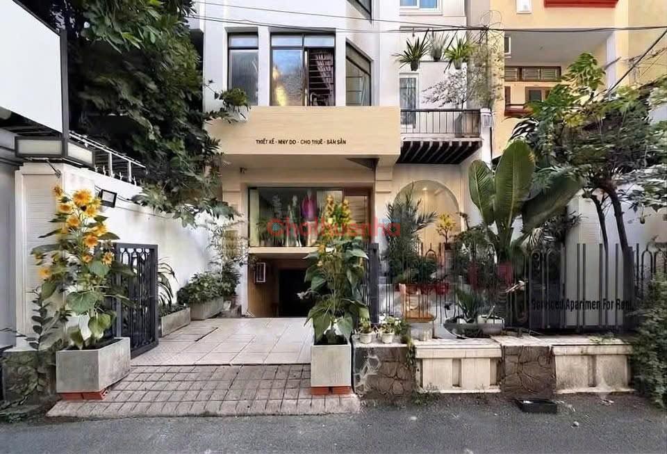 CHO THUÊ MẶT BẰNG NGUYỄN THỊ MINH KHAI, QUẬN 1