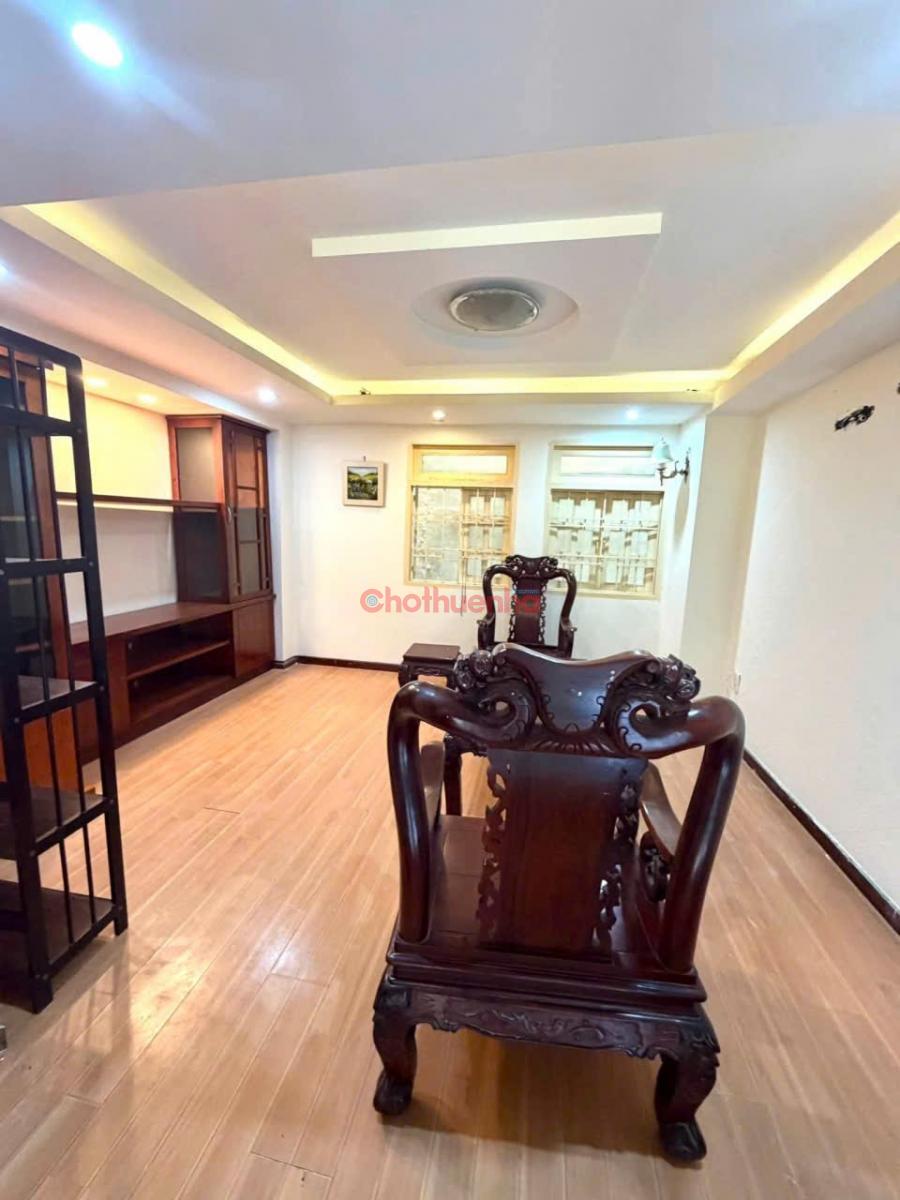 Cho Thuê nhà Nguyễn căn Đường Trương Quốc Dung. 1trệt 3 lầu .4m x 9m
