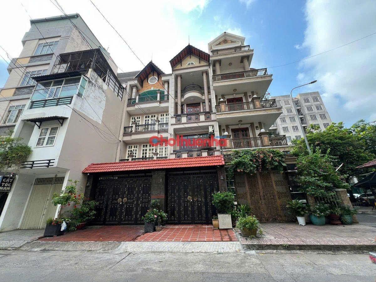 CHO THUÊ NHÀ NGUYÊN CĂN THÀNH THÁI QUẬN 10 HẺM XE HƠI