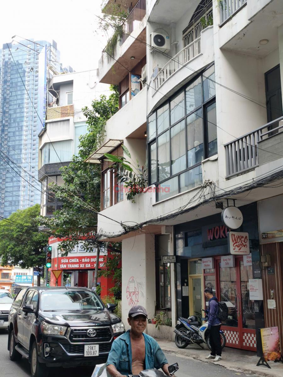 Mặt tiền khu phố Nhật Phạm Viết Chánh