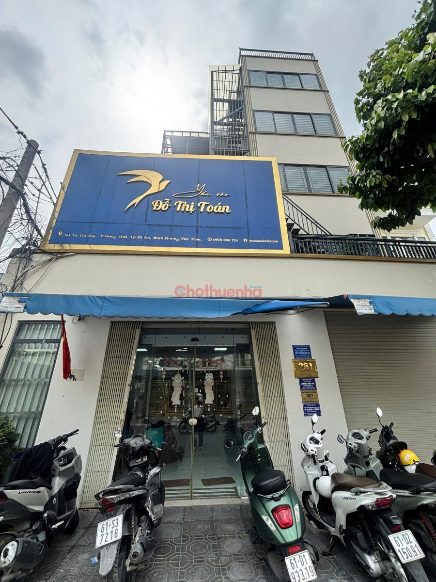 CHO THUÊ NHÀ GÓC 2 MẶT TIỀN VÕ THỊ SÁU – 1.100M² SÀN, CÓ THANG MÁY – HĐ TỪ 5 NĂM