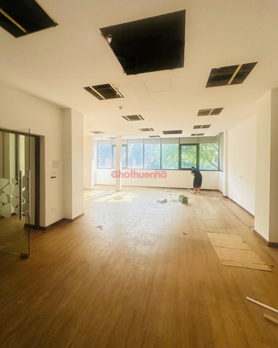 🏢 CHÍNH CHỦ CHO THUÊ NHÀ NGUYÊN CĂN MẶT PHỐ HUẾ\r\n📍 179 Phố Huế, Hai Bà Trưng, Hà Nội – gần ngã tư Phố Huế - Nguyễn Công Trứ