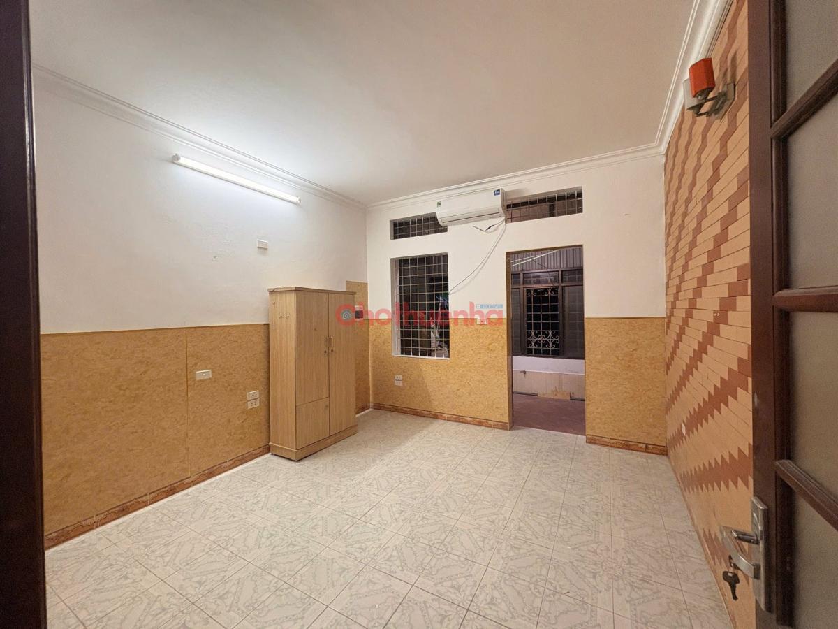 Cho thuê nhà nguyên căn 3 tầng, 37m2, 8tr/tháng