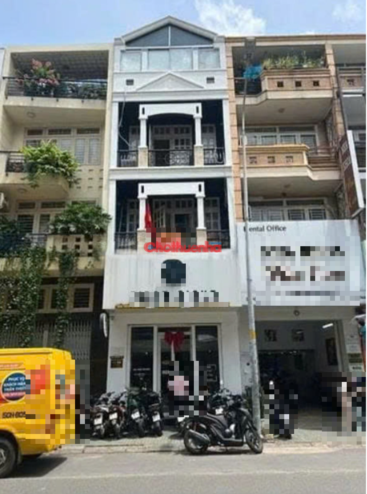 CHO THUÊ NHÀ MẶT TIỀN KHU HOA SỨ - ĐOẠN KINH DOANH SẦM UẤT ĐỐI DIỆN COOPMART PHAN XÍCH LONG PHÚ NHUẬN