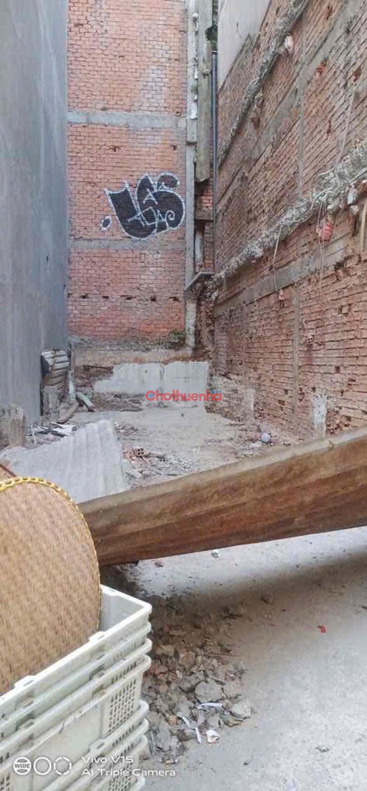 Cho thuê đất trống trong hẻm đường Lê Thánh Tôn - vị trí kinh doanh sầm uất