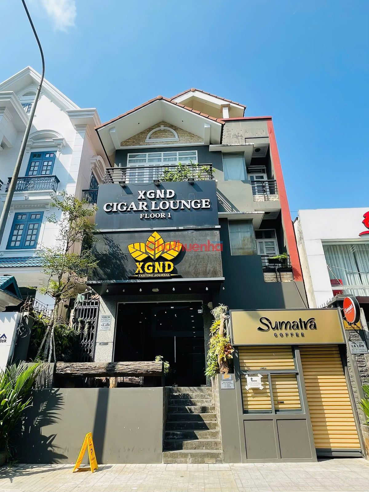 CHO THUÊ NHÀ MẶT TIỀN CÙ LAO PHÚ NHUẬN - DTSD 313M2 - BỀ NGANG 8
