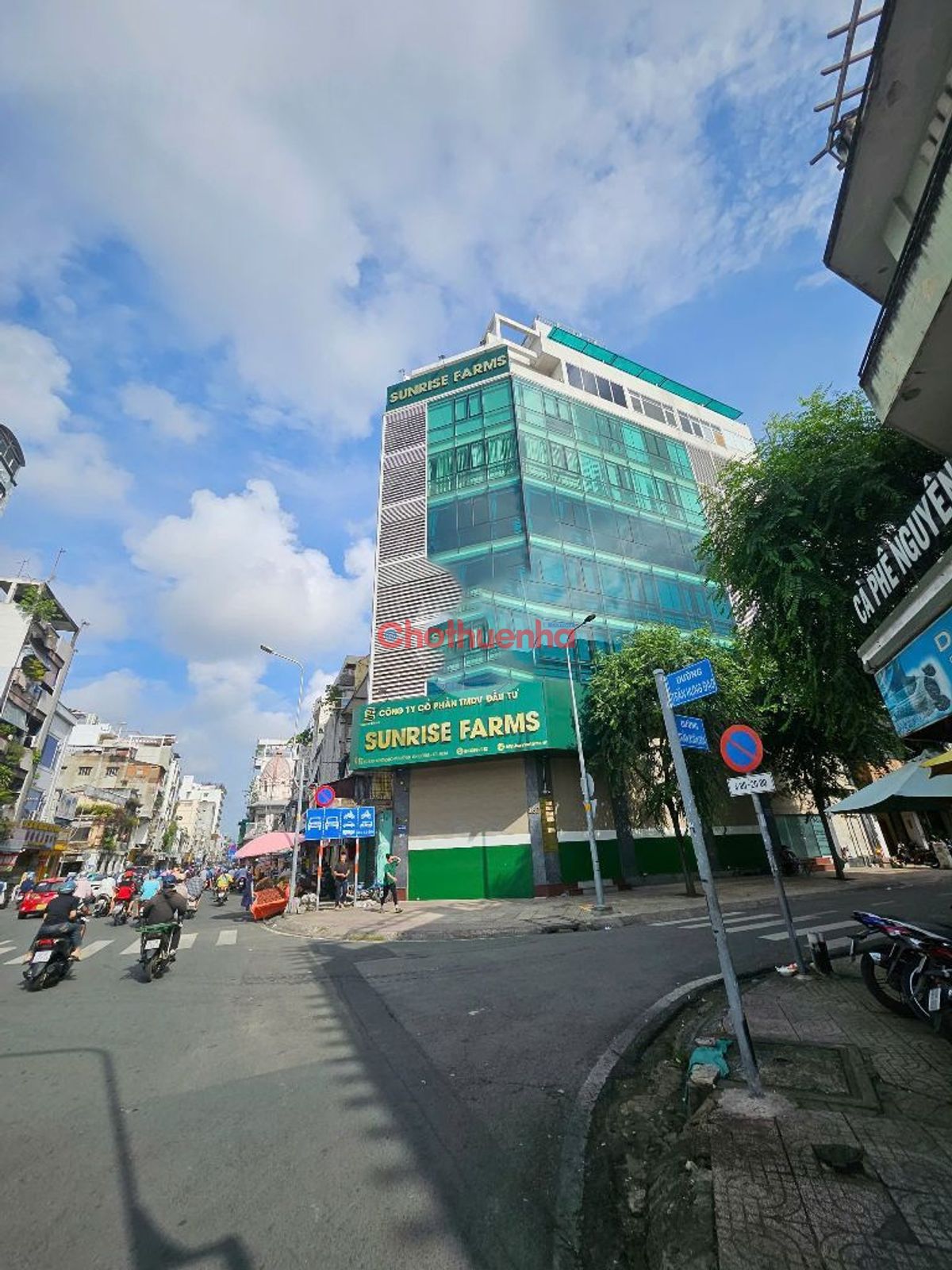CHO THUÊ TOÀ NHÀ GÓC 2 MẶT TIỀN ĐƯỜNG TRẦN HƯNG ĐẠO VỊ TRÍ CỰC ĐẮC ĐỊA