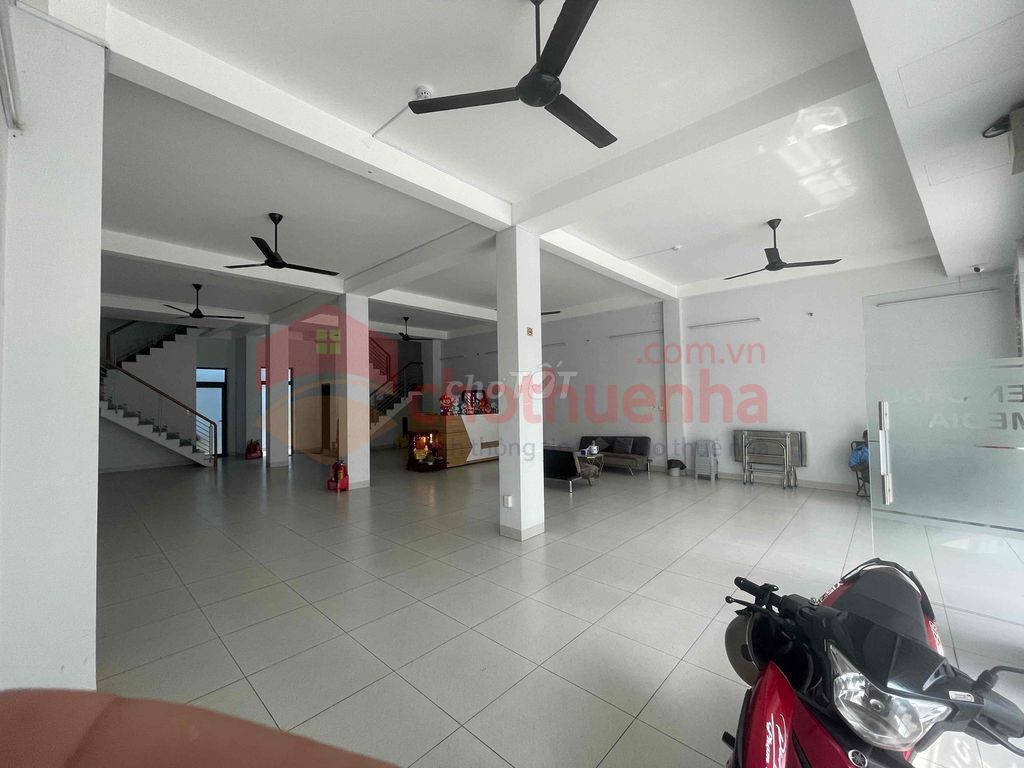 Cho thuê nhà nguyên căn MT Tân Thành, Phường Hòa Thạnh, Quận Tân Phú