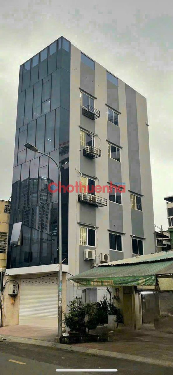 cho thuê nhà mặt tiền gần phố đi bộ Bùi Viện - Đề Thám  quận 1