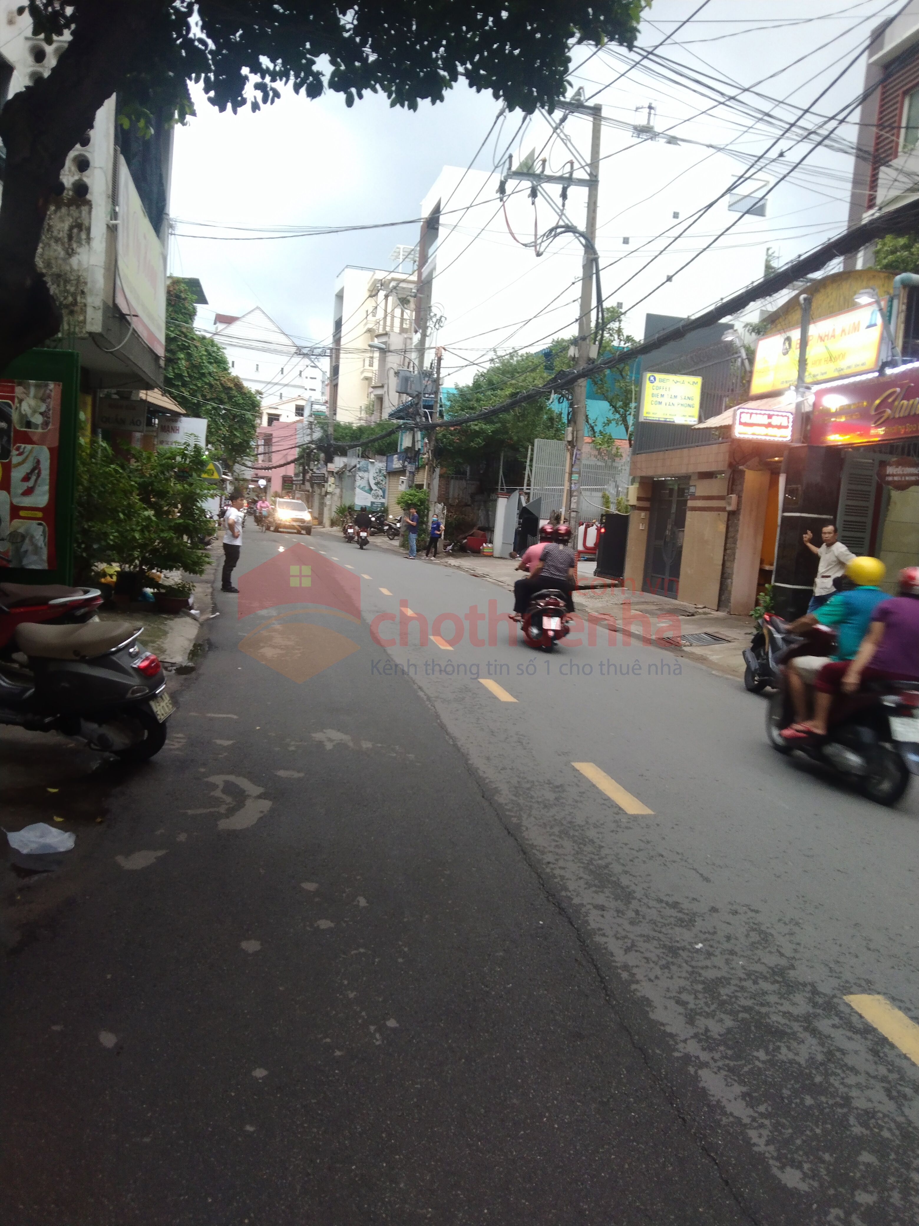  Nguyễn Cửu Vân, Phường 17, Quận Bình Thạnh