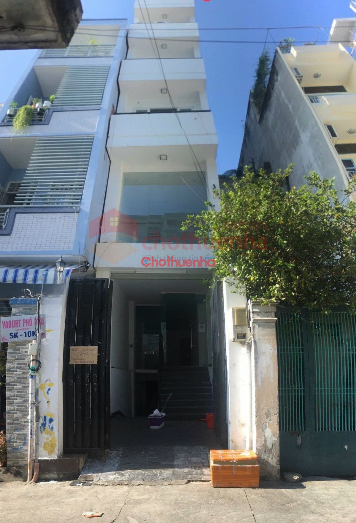 Nhà mặt tiền 4 lầu có thang máy ngay Lương Hữu Khánh, Phường Phạm Ngũ Lão, Quận 1. 