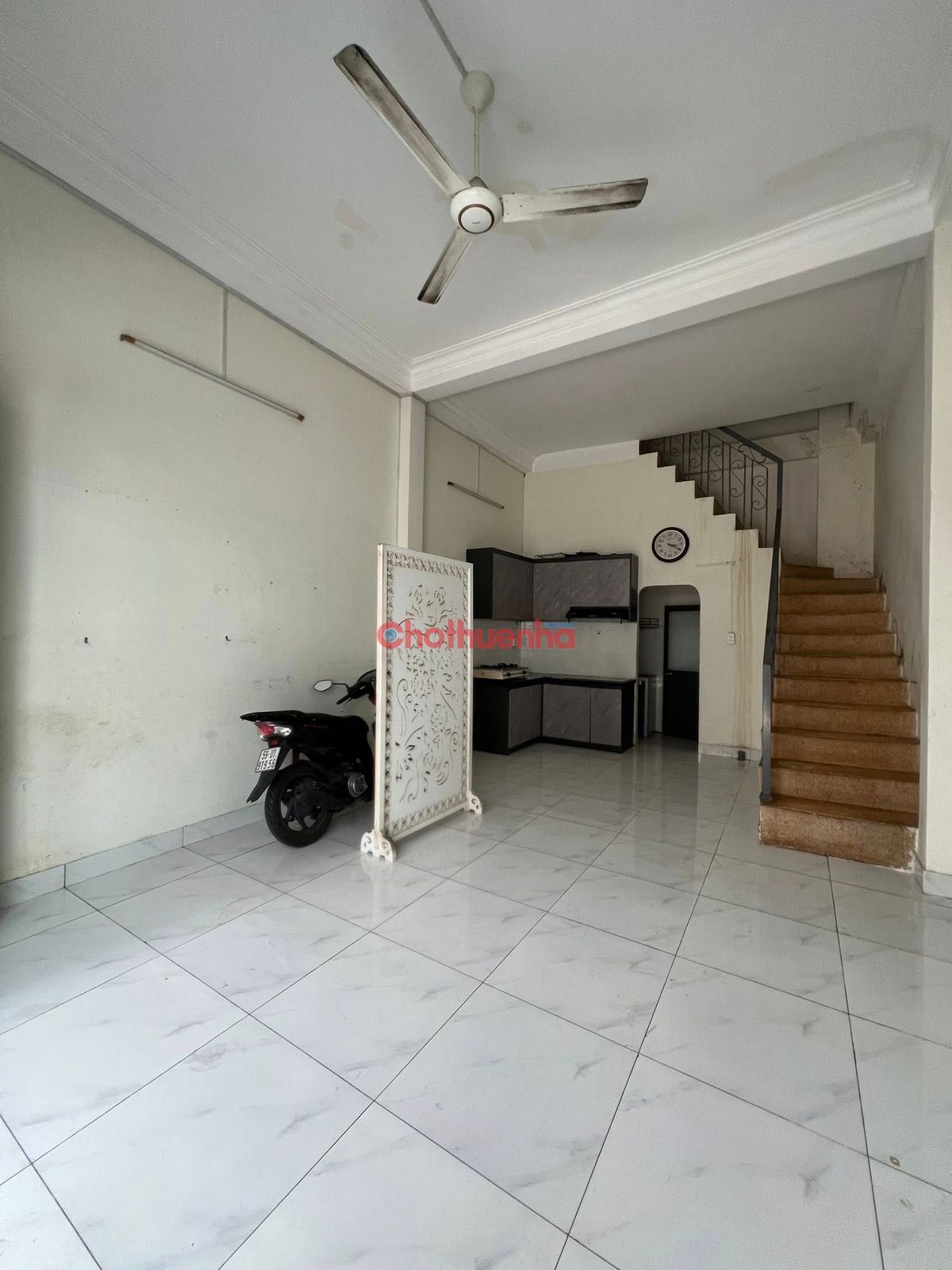 CHO THUÊ NHÀ TÔ HIẾN THÀNH – QUẬN 10 | NHỎ GỌN, 3 TẦNG + SÂN THƯỢNG, GIÁ 18TR