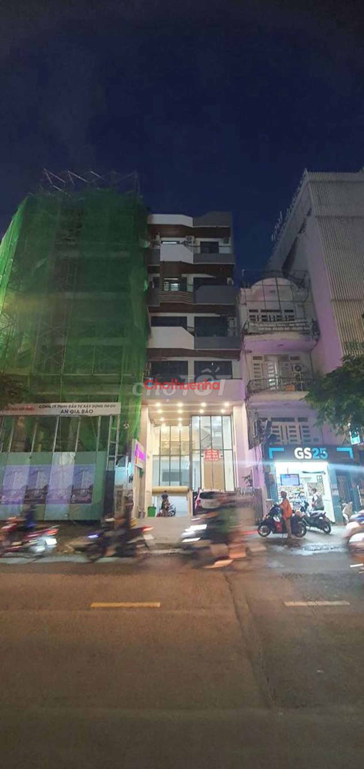 CHO THUÊ MẶT BẰNG ĐƯỜNG PHỔ QUANG - QUẬN TÂN BÌNH : DT 6.5 X25