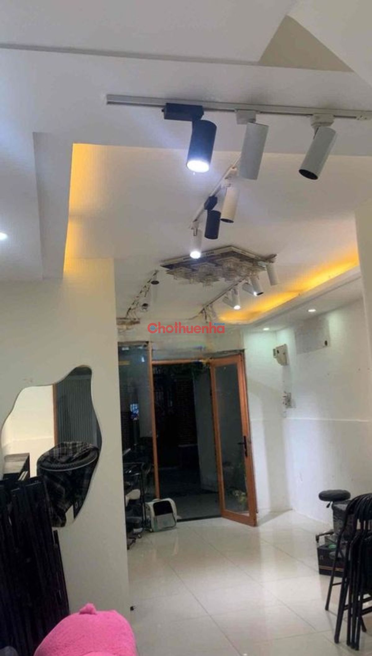 SANG CỌC GIÁ RẺ nhà Trần Văn Đang, P.11, Q.3 - 4x18m, Hẻm xe hơi