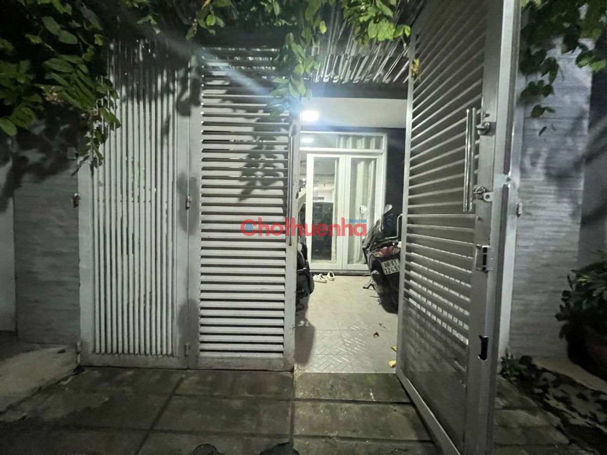 SANG CỌC GIÁ RẺ nhà Trần Văn Đang, P.11, Q.3 - 4x18m, Hẻm xe hơi