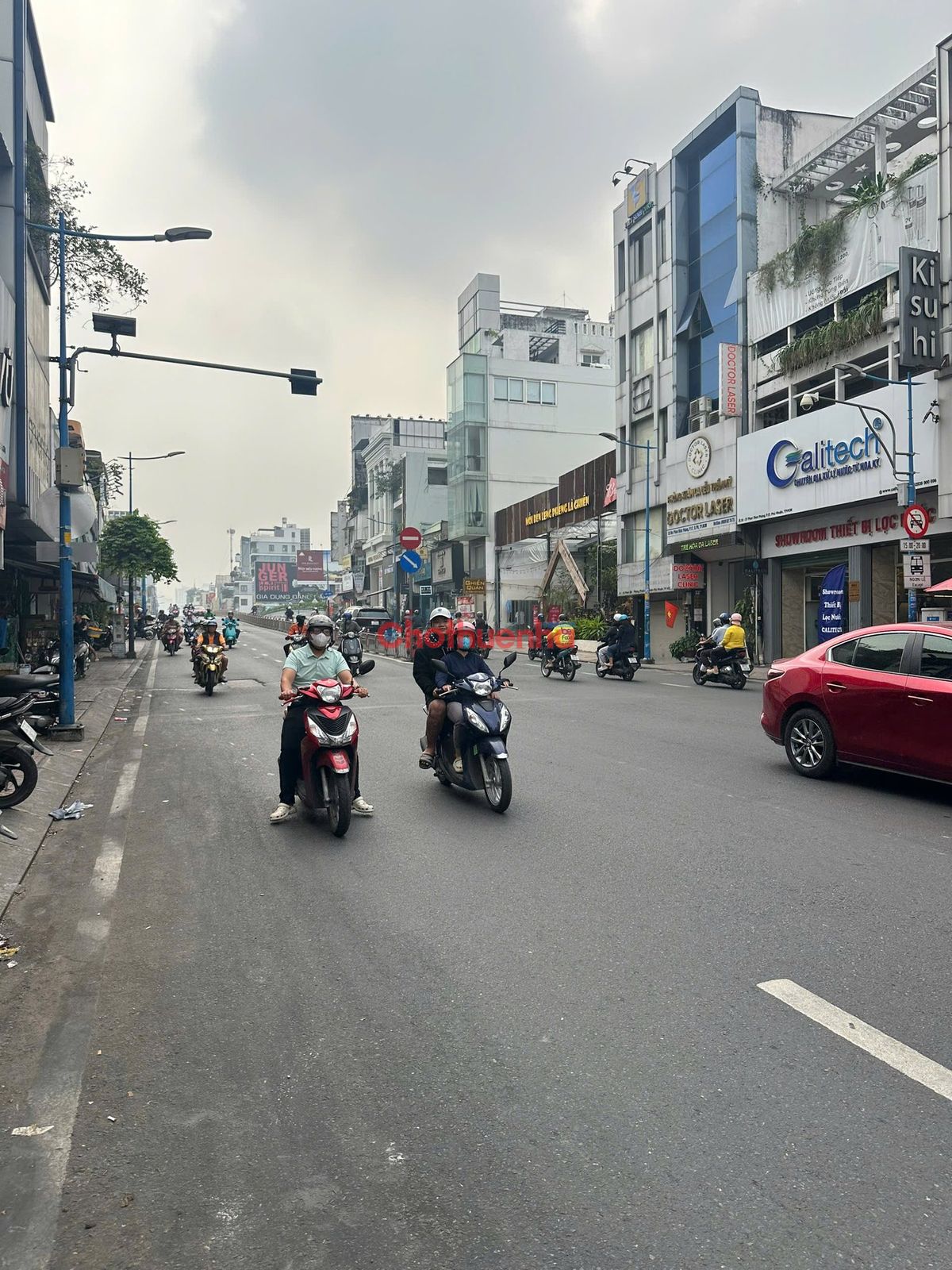 Cho thuê nhà mặt tiên Phan Đình Phùng - Phú Nhuận - 3 lầu - sầm uất ngày đêm