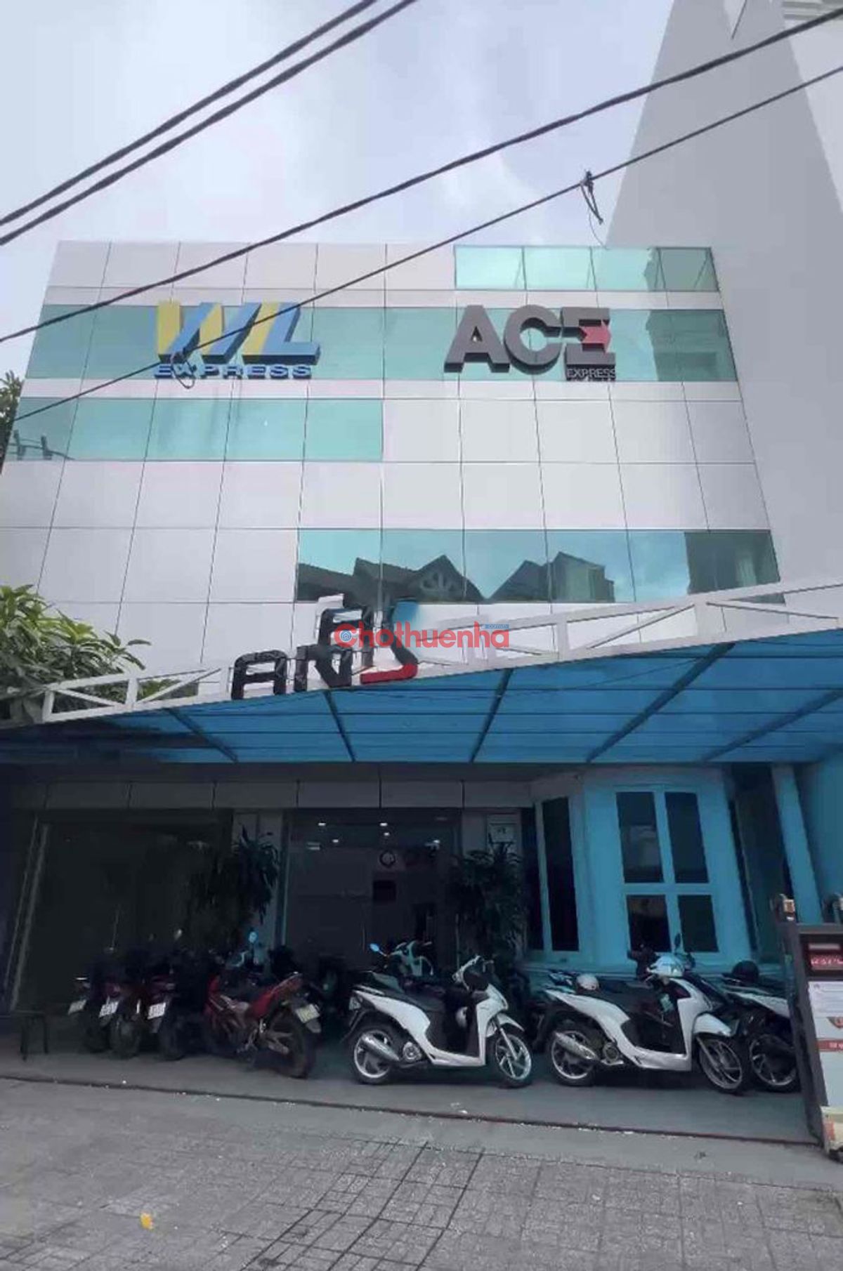 CHO THUÊ NHÀ MẶT TIỀN YÊN THẾ, PHƯỜNG 2, TÂN BÌNH