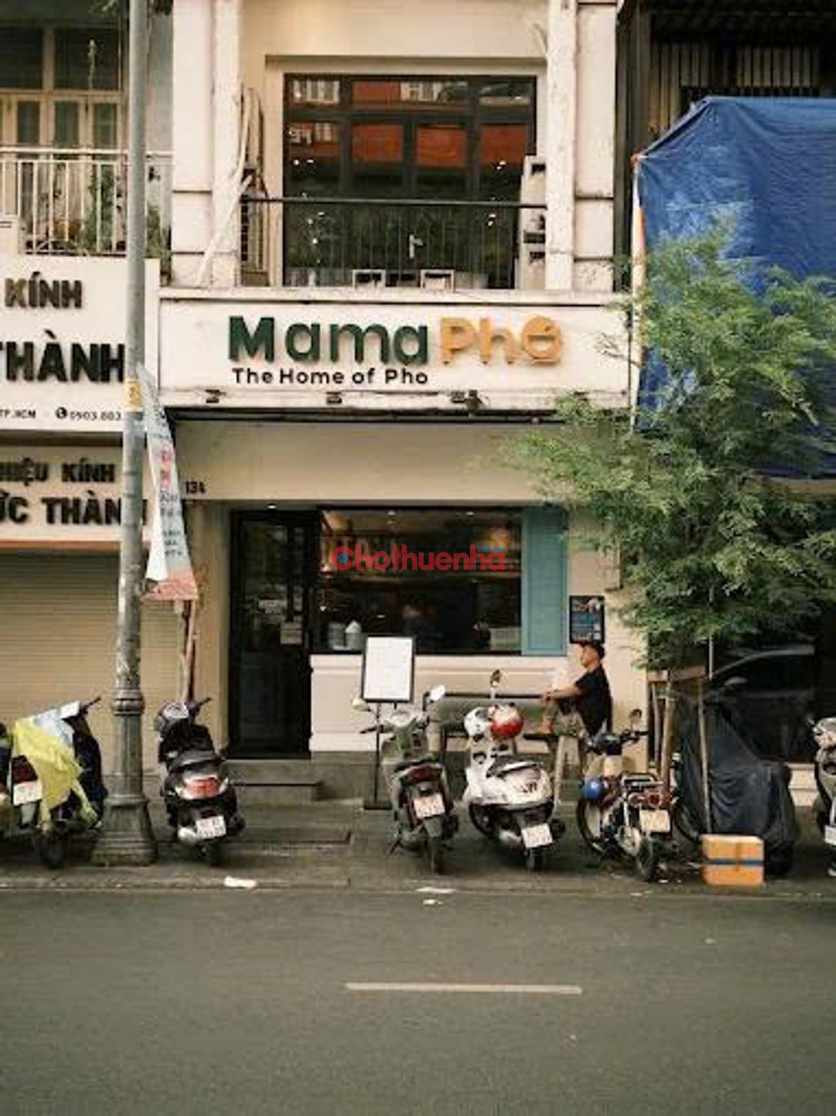 CHO THUÊ NHÀ MẶT TIỀN TẠI TRUNG TÂM QUÂN 1 - ĐƯỜNG LÊ THÁNH TÔN, ĐOẠN KINH DOANH SẦM UẤT