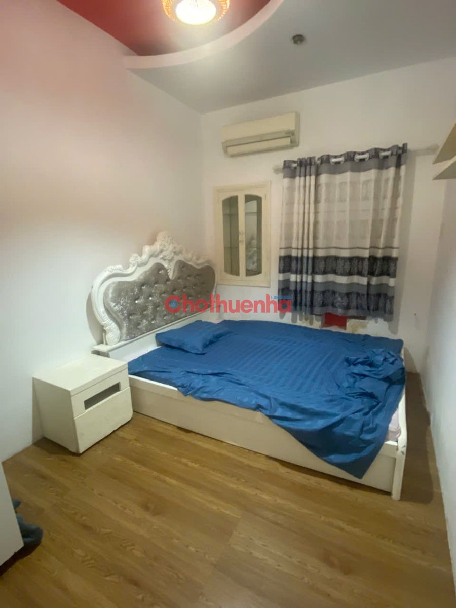 Cho thuê nhà hẻm xe hơi đường Bùi Thị Xuân, Phường Bến Thành, Quận 1