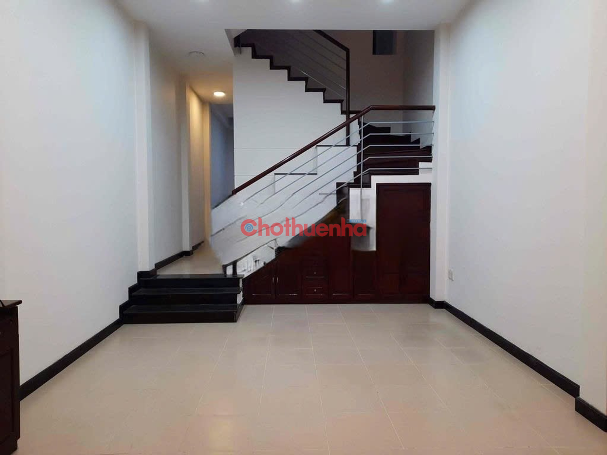 Cho thuê nhà mặt tiền - Quận Gò Vấp - Khu sầm uất 