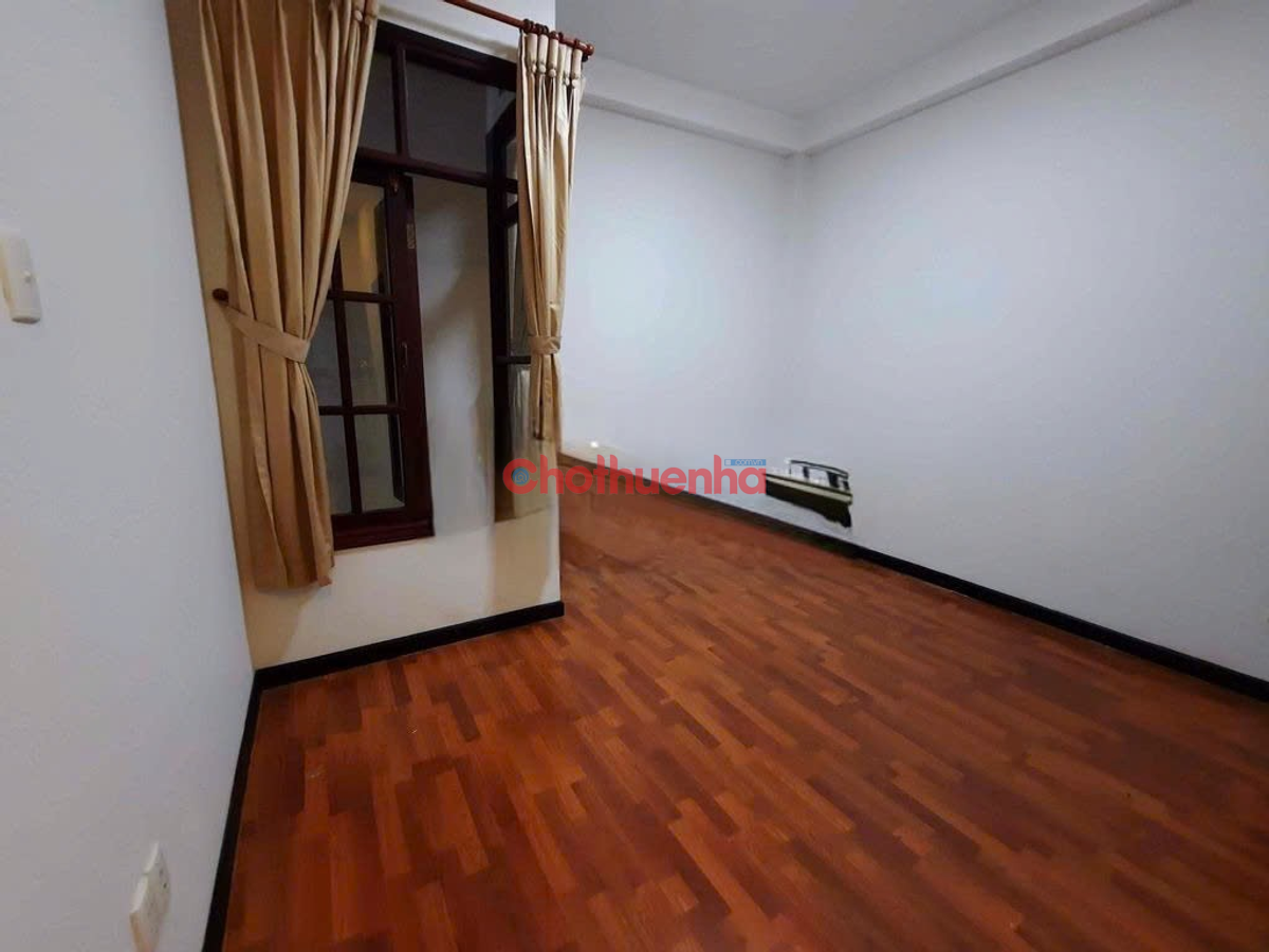 Cho thuê nhà mặt tiền - Quận Gò Vấp - Khu sầm uất 