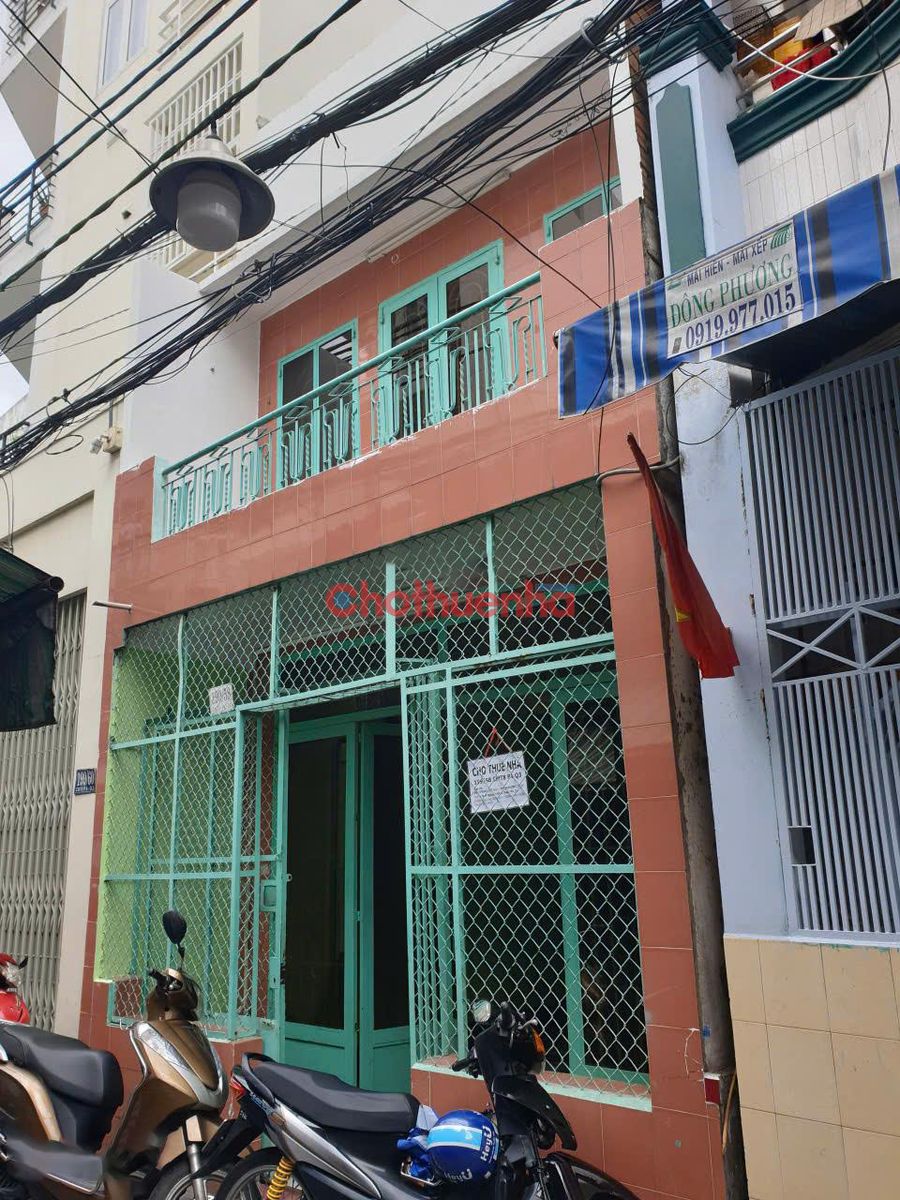 Cho thuê nhà nguyên căn 1 trệt 1 lầu đúc -  Cách Mạng Tháng 8, phường 4 quận 3 - H3G - Gía chỉ 10 triệu