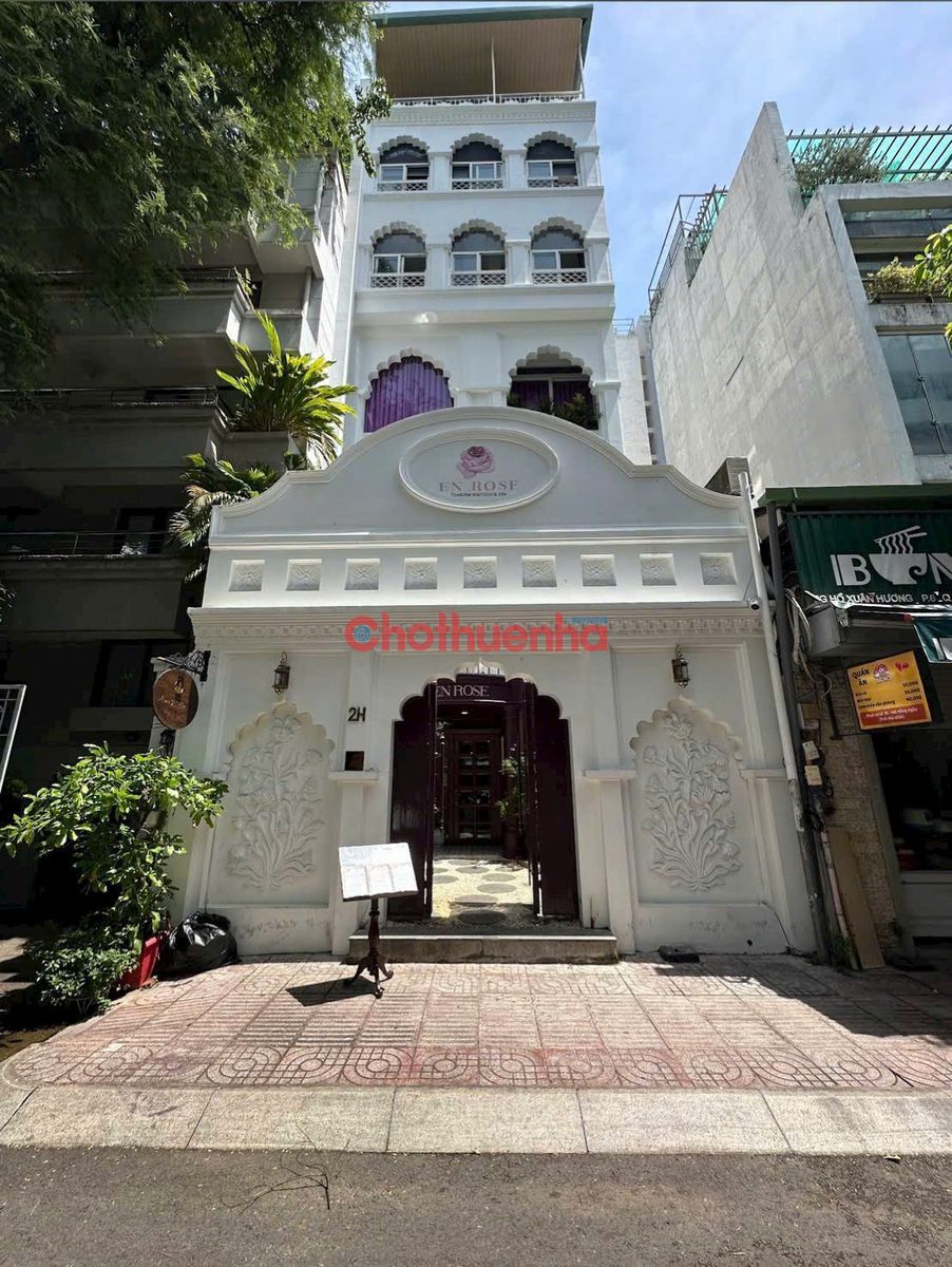 Cho thuê Siêu phẩm - Mặt tiền đường Hồ Xuân Hương, Phường 6, Quận 3 - 6 Tầng - Có Thang Máy - Phù hợp: Thẩm mỹ viện, lĩnh vực sang trọng,...