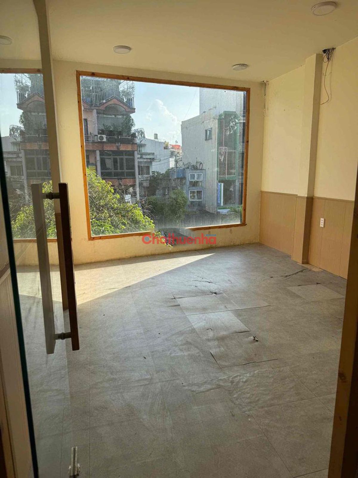 CHO THUÊ NHÀ NGUYÊN CĂN PHAN XÍCH LONG – KHU ẨM THỰC SẦM UẤT – GIÁ 40 TRIỆU