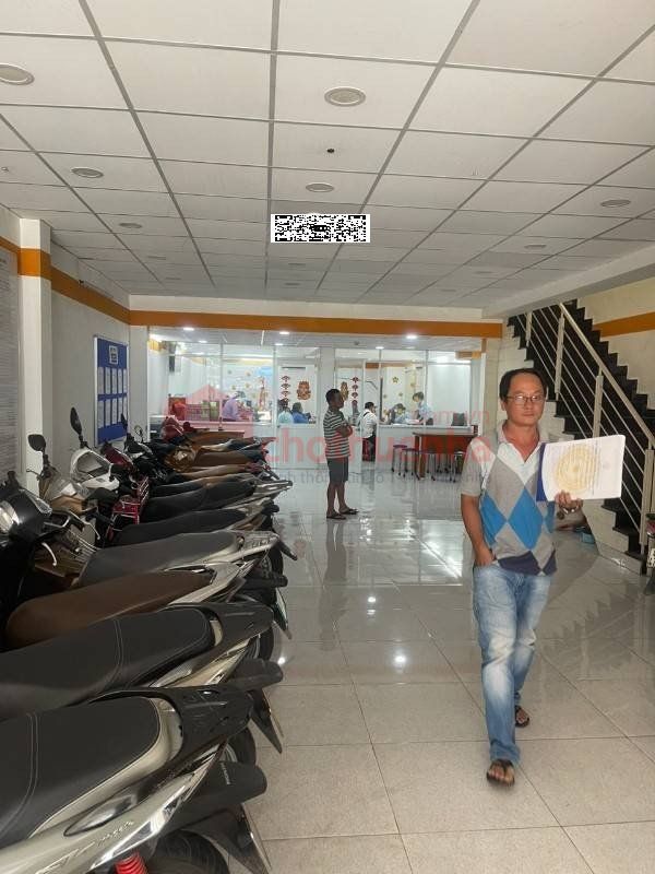 CHO THUÊ NHÀ MẶT TIỀN CÁCH MẠNG THÁNG 8, PHƯỜNG 11, QUẬN 3 – DIỆN TÍCH LỚN, MẶT TIỀN RỘNG