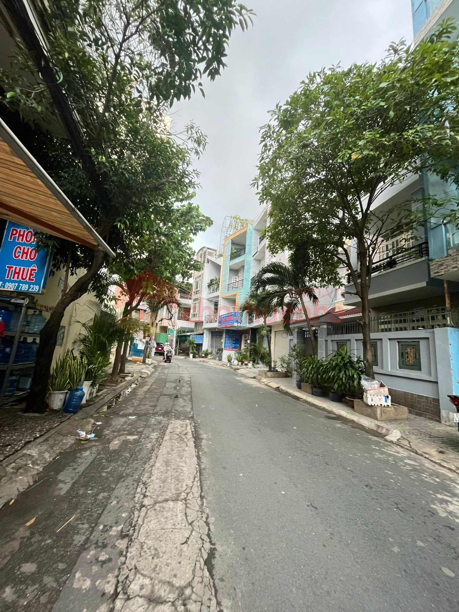 Nhà nguyên căn đường Cộng Hoà , Phường 13, Quận Tân Bình