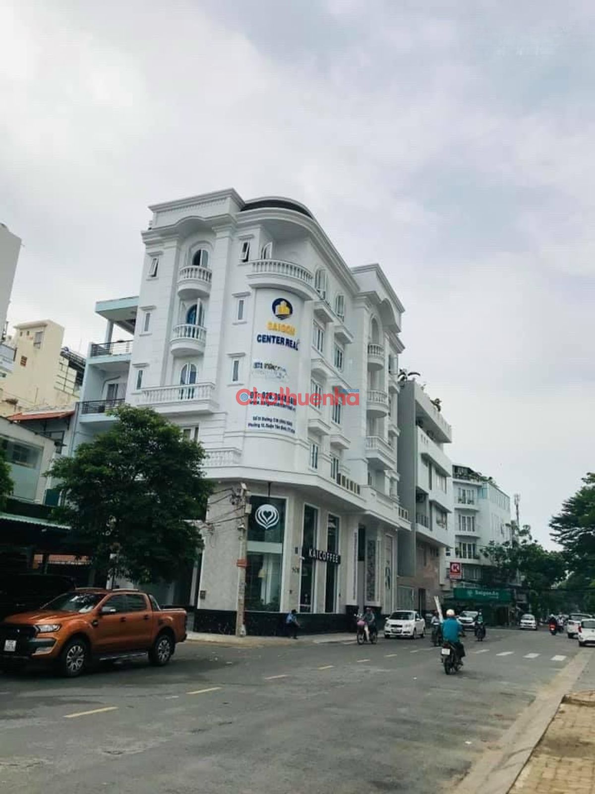 Cho thuê tòa nhà góc 2 mặt tiền tại số 1, đường C18, P12, Quận Tân Bình, DTSD 1400m2