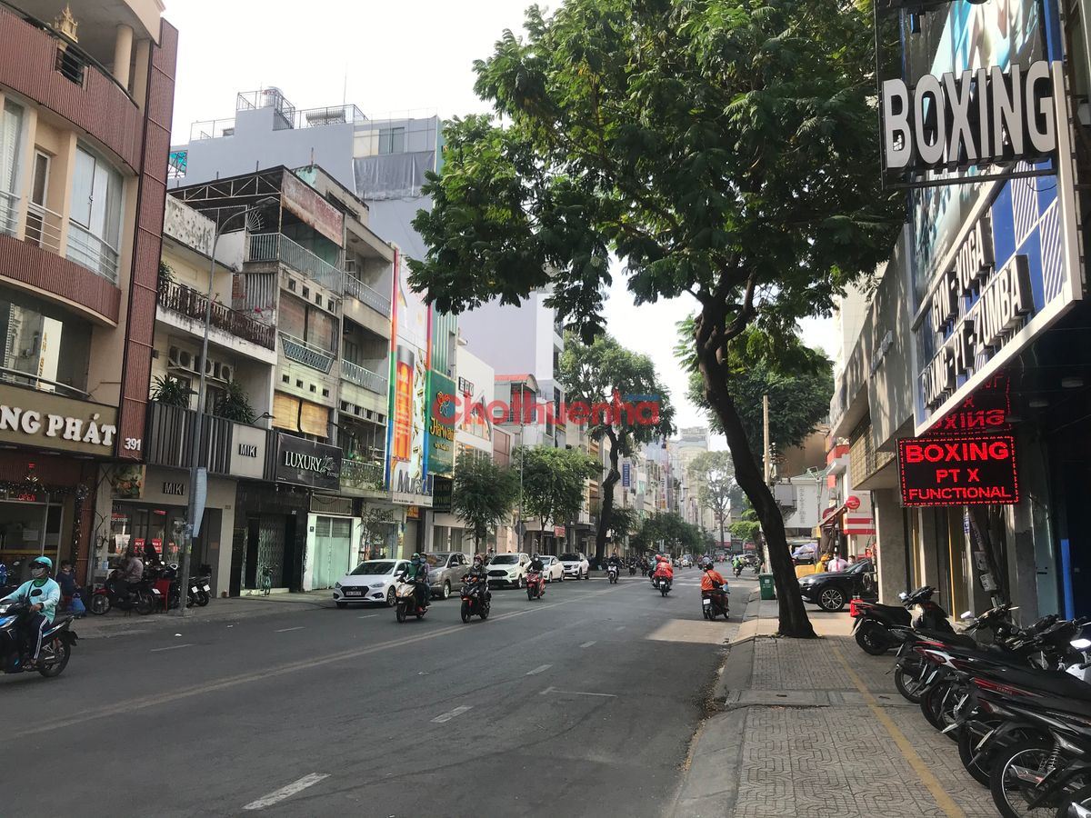 Nhà mặt tiền Võ Văn Tần, P5, Q3 (4x22,5m) 3 lầu trung tâm.