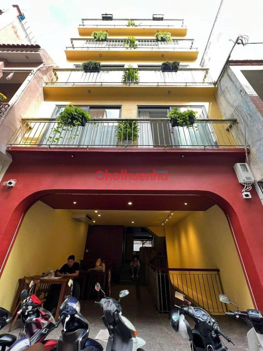Cho thuê nhà mặt bằng đường Nguyễn Trãi, Quận 1. 6x20 m2 giá thuê 25 triệu/ tháng