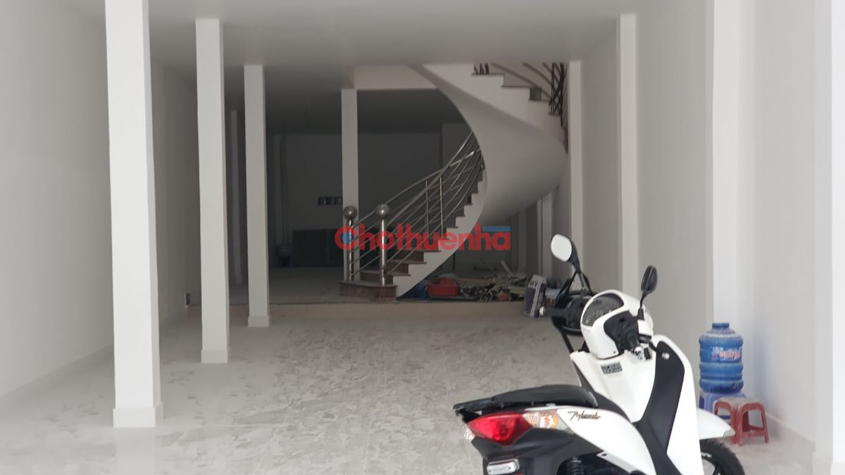 Cho thuê Mặt tiền kinh doanh đường Âu cơ (Ngang 5,2x33m) - Quận Tân Phú