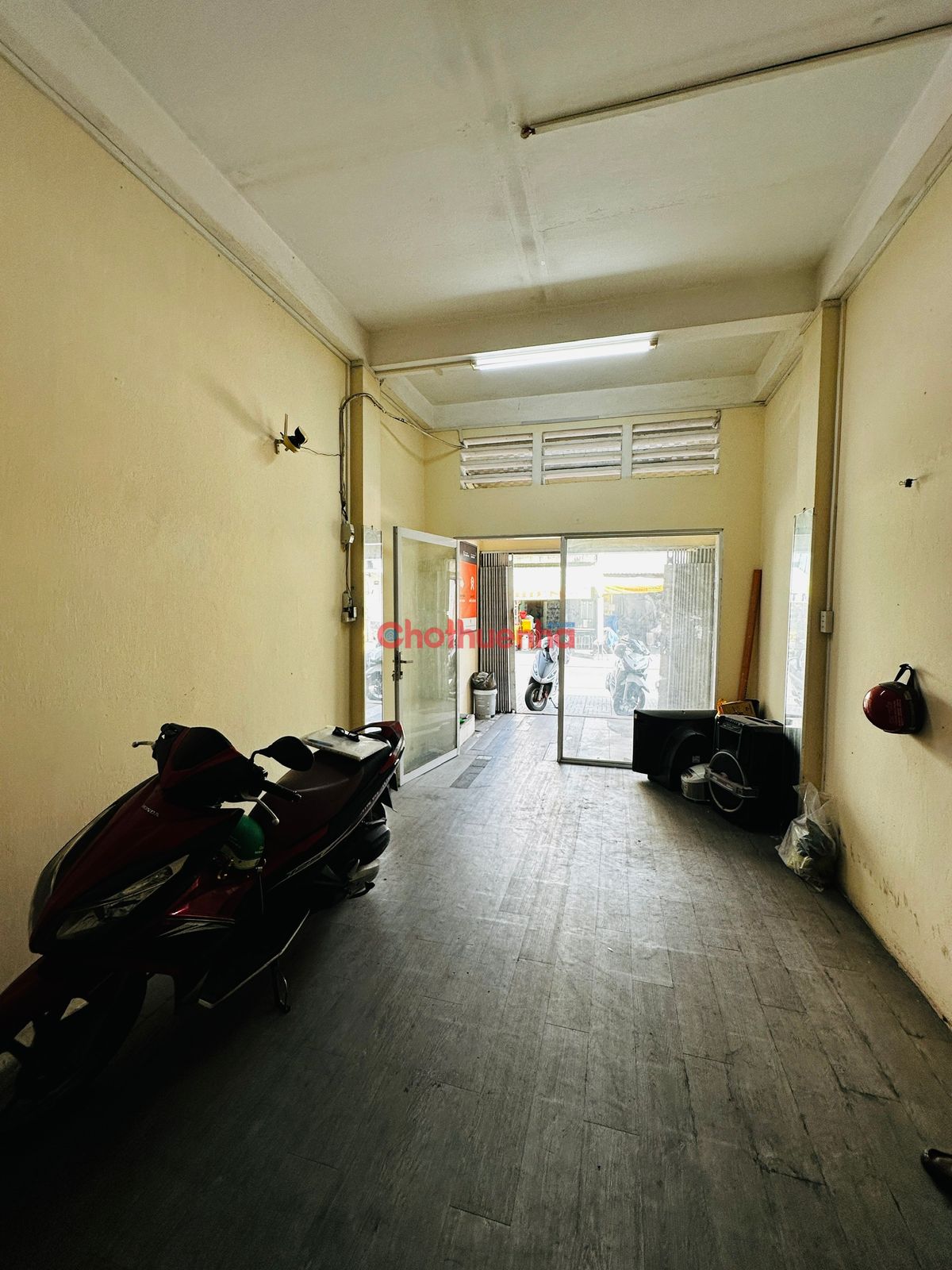 Cho thuê nhà mặt tiền kinh doanh Hoà Hưng, phường 12, quận 10 -  trệt 1 lầu trống suốt - Tiện set up kinh doanh