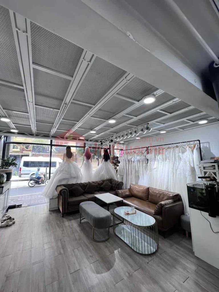 CHO THUÊ NHÀ MẶT TIỀN ĐƯỜNG HỒ VĂN HUÊ, PHÚ NHUẬN - VỊ TRÍ ĐẸP, NGANG 5M