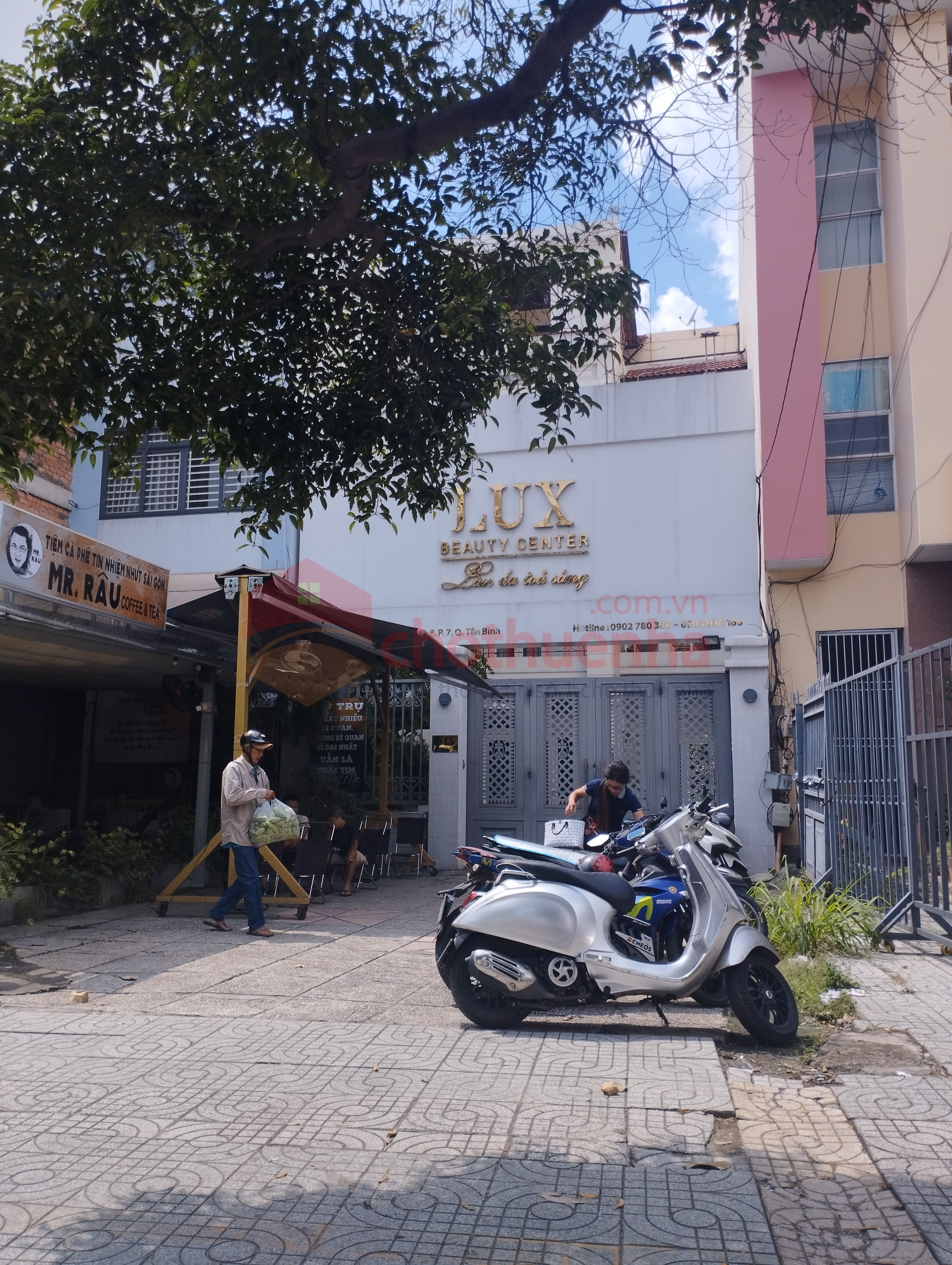 Cho thuê nhà mặt tiền 945 Cách Mạng Tháng 8, Phường 7, Quận Tân Bình.