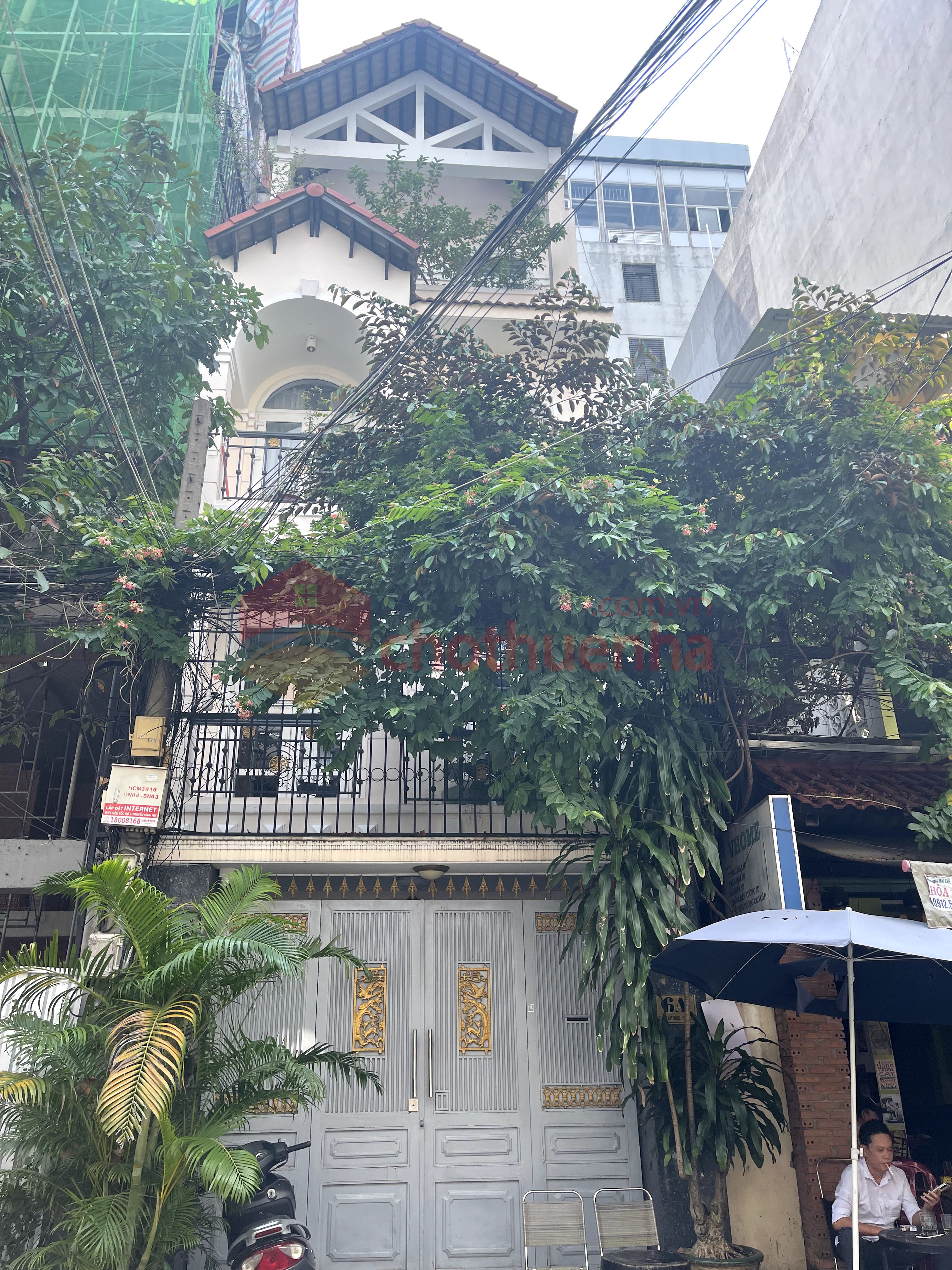 Cho thuê nhà Nguyên căn - gần sân bay - đường Hát Giang, Tân Bình - 5 PN