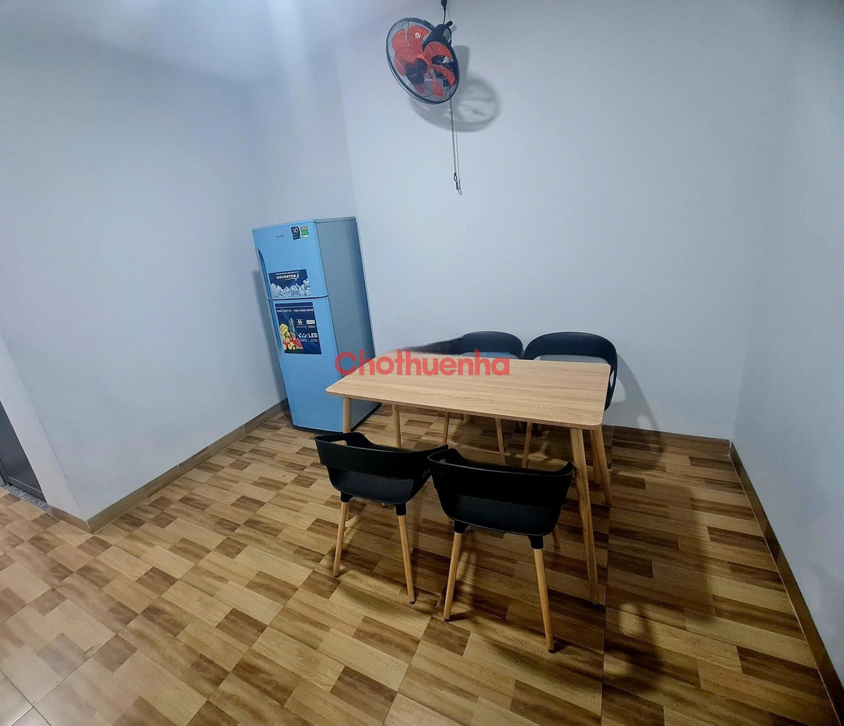 Chính chủ cho thuê nhà Nguyên Căn Biệt Thự - Ngay Phú Nhuận