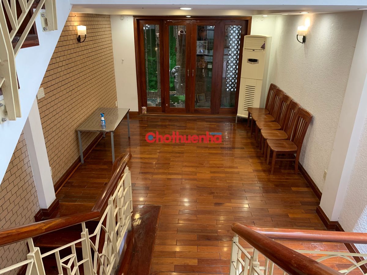 CHO THUÊ NHÀ HẺM XE HƠI TẠI TRUNG TÂM QUẬN 3 - GẦN NGÃ 6 PHÙ ĐỔNG - PHÙ HỢP Ở LÀM VĂN PHÒNG