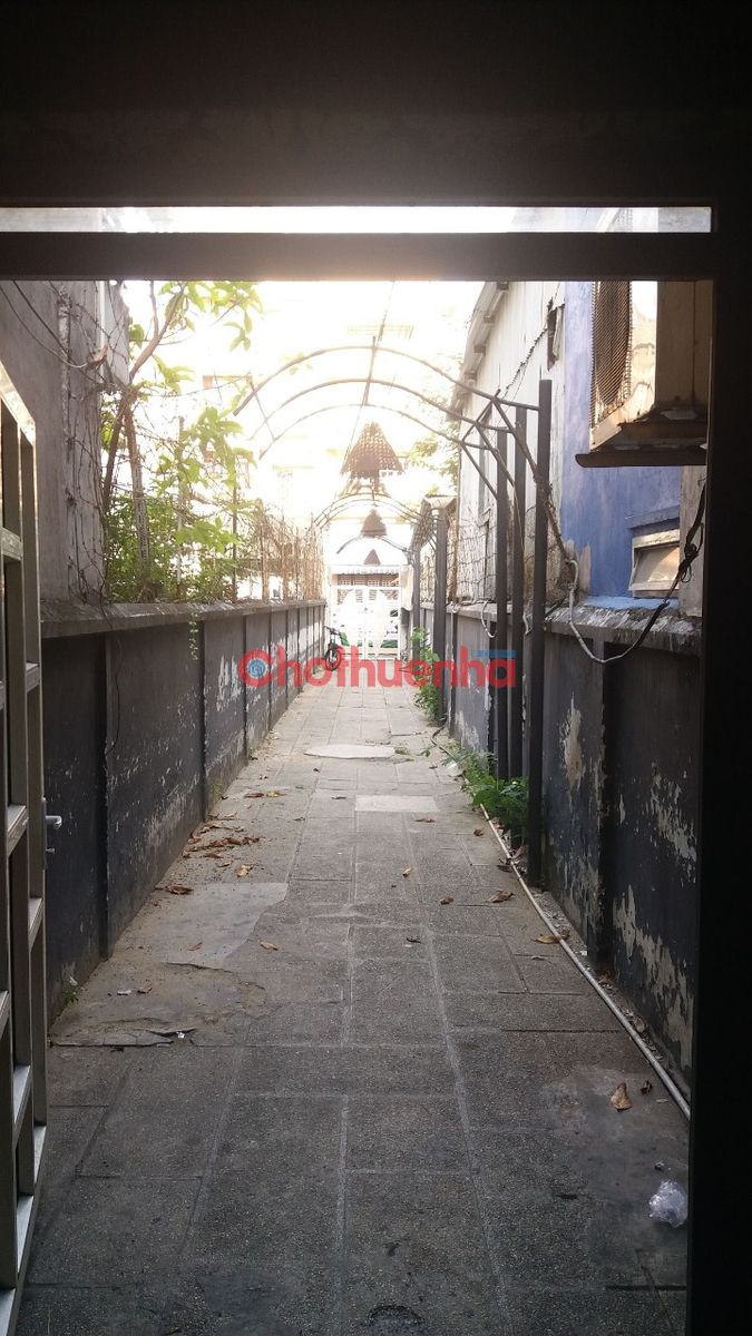 Cho thuê nhà Mặt tiền thụt lý chính thắng, phường 8, quận 3 - Hàng Hiếm Vintage