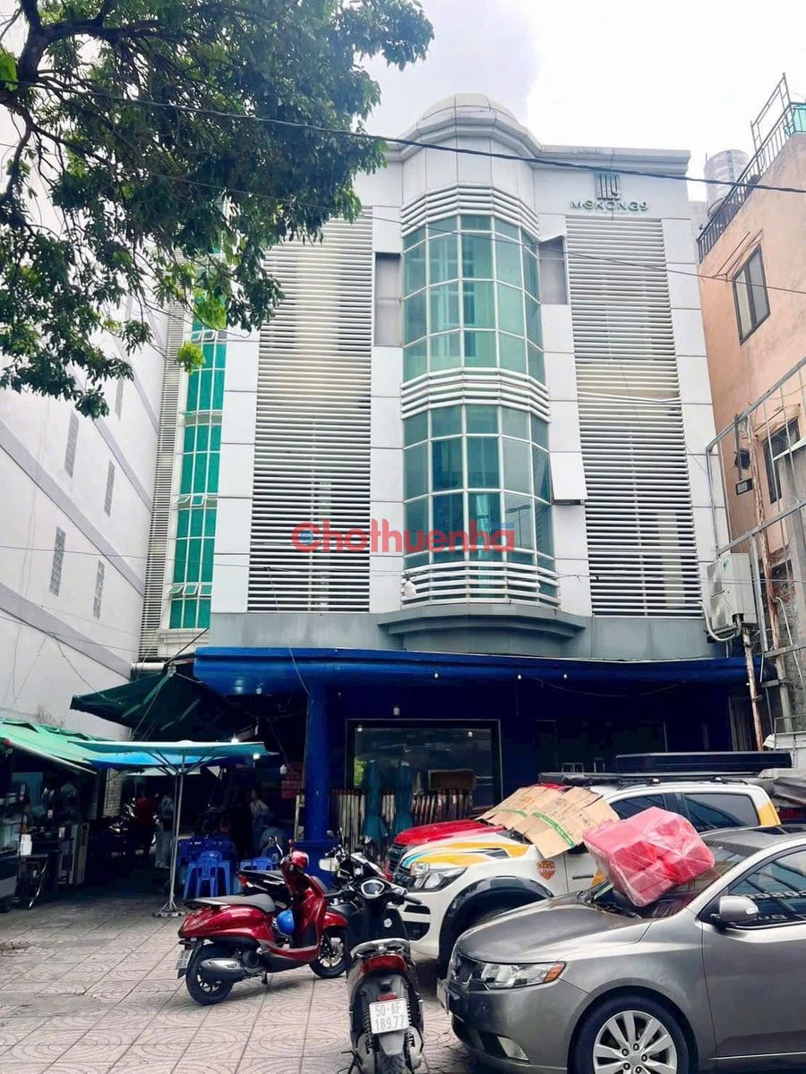 Cho thuê tòa nhà mặt tiền Hồ Biểu Chánh -  Phường 11 - Quận Phú Nhuận -Ngang 8M x dài 30M
