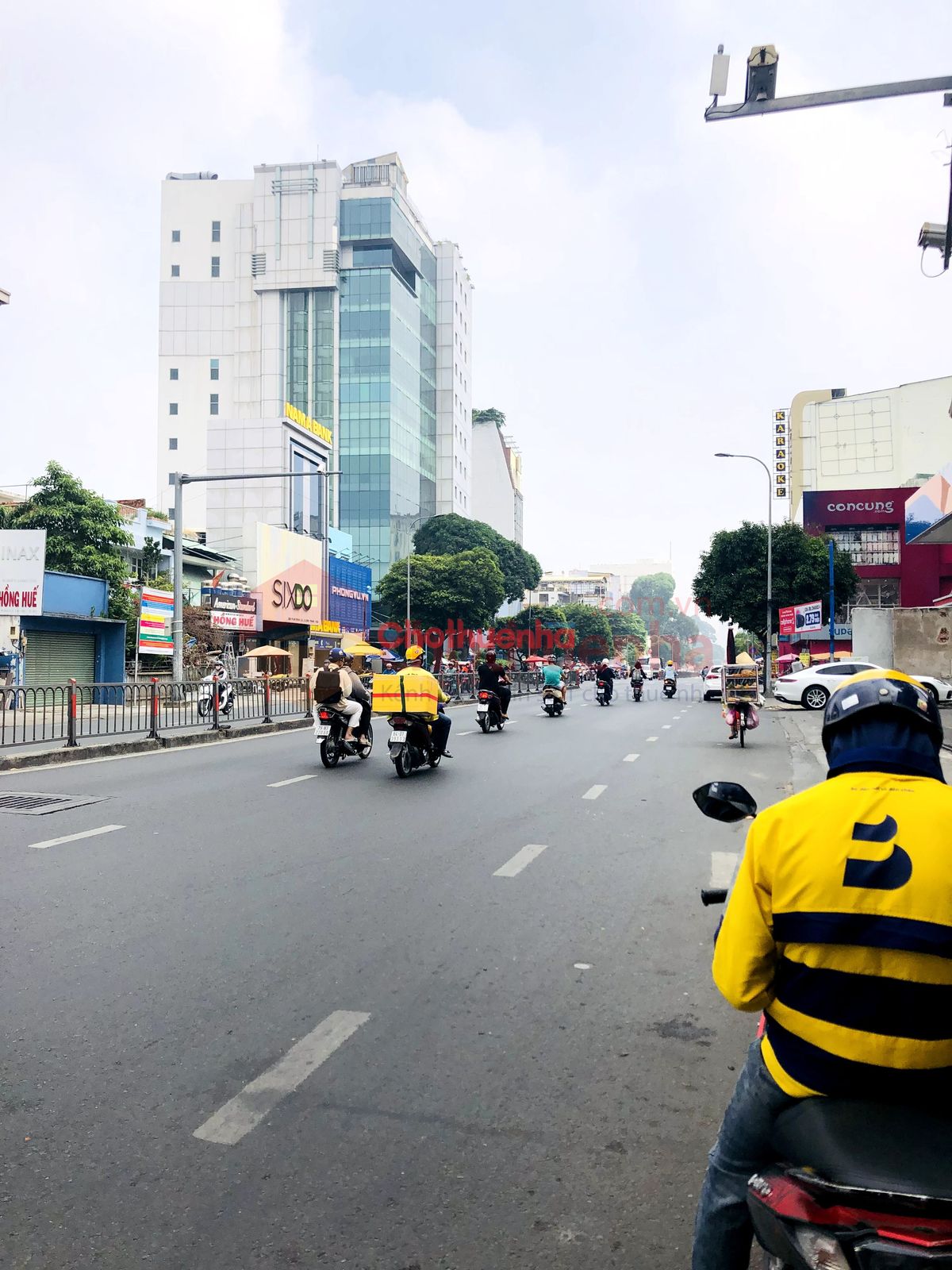 Cho thuê nhà mặt tiền đường Phan Đăng Lưu, Phường 6, Bình Thạnh. Gần ngã 3 Lam Sơn