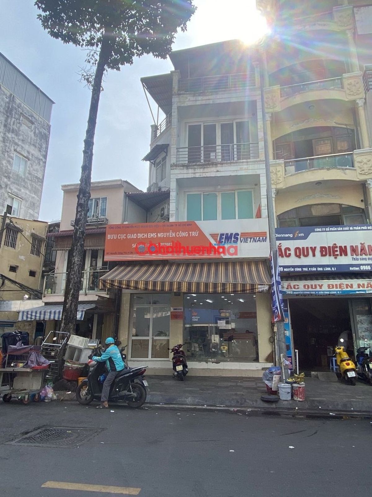 CHO THUÊ NHÀ MẶT TIỀN ĐƯỜNG NGUYỄN CÔNG TRỨ, QUẬN 1 - NGANG 6,5M