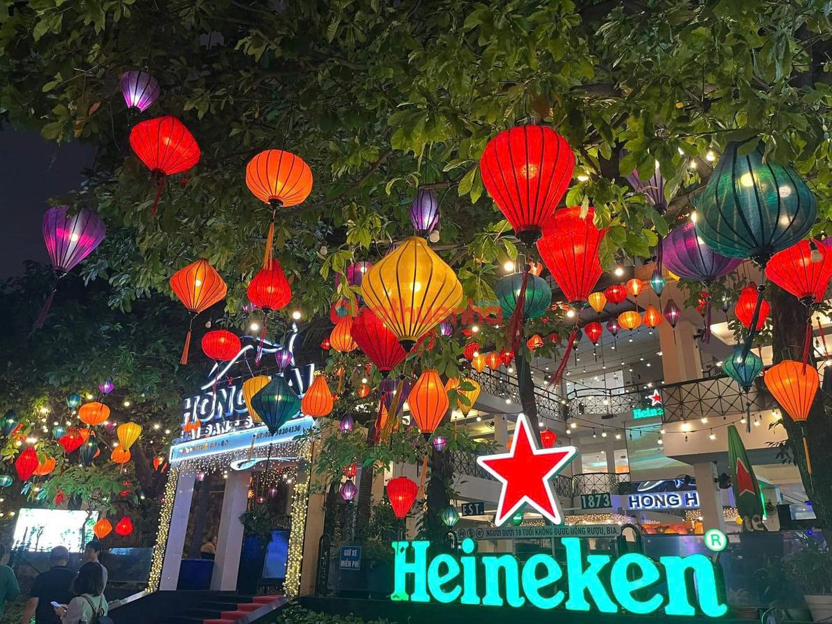 Cho thuê nhà Mặt tiền 900m2 Đường Pasteur, Phường 6, Quận 3 ngang 22m dài 28m 1 trệt 1 lầu cho thuê 