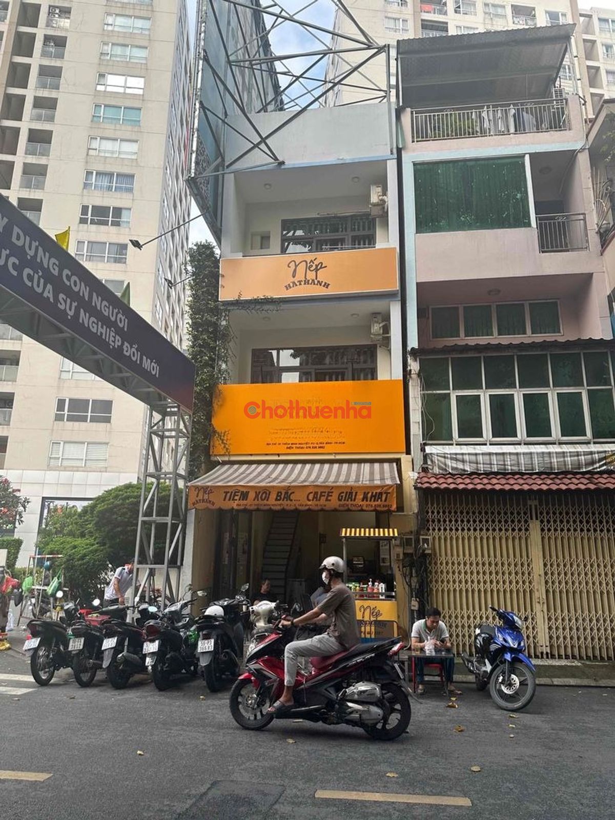 Nhà mới xây gần khu sân bay, Thích Minh Nguyệt, Tân Bình, 4x8m, 3 Tầng Trống Suốt